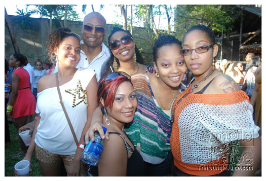 shades_2012-068