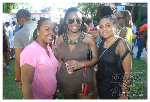 shades_2012-095