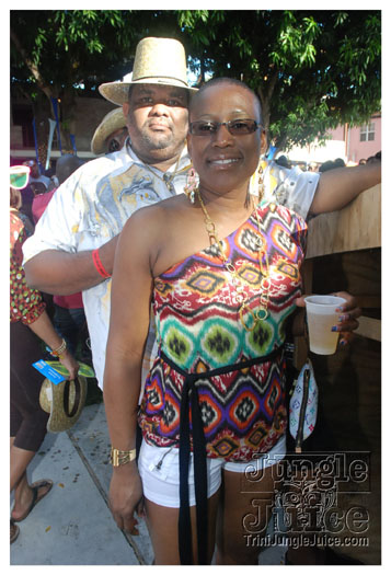 shades_2012-107