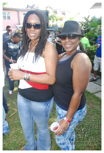 shades_2012-121