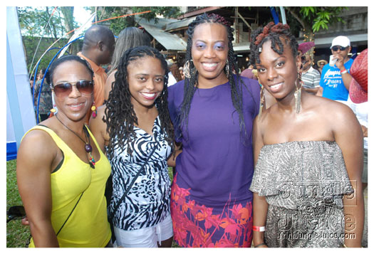 shades_2012-123