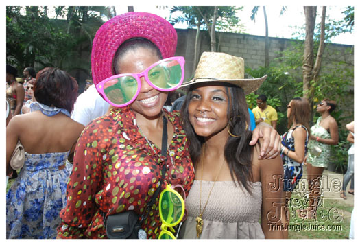 shades_2012-150