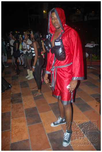 spooked_2012-165
