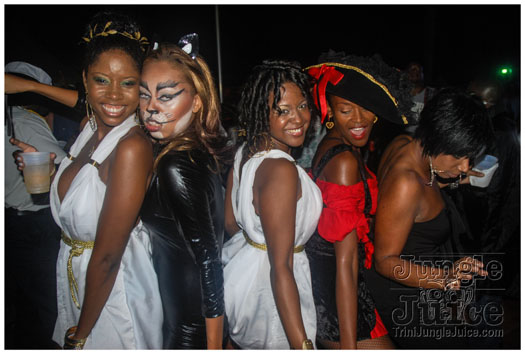 spooked_2012-185