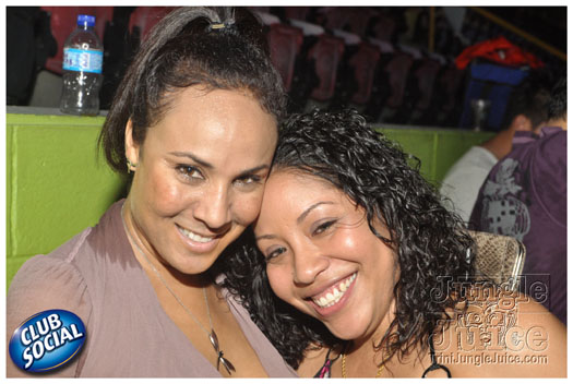 tribe_ice_2012_jan7-202
