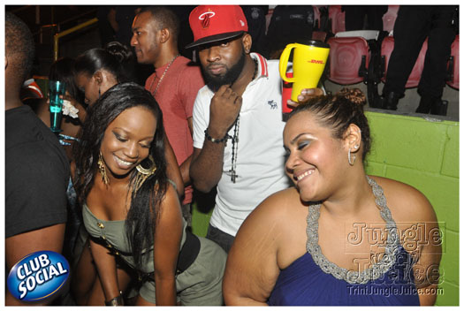 tribe_ice_2012_jan7-205