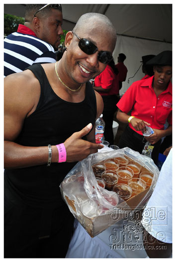 vale_bfast_party_2012_part1-236