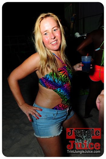 booze_premium_2013_pt1-265