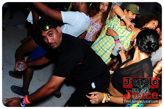 booze_premium_2013_pt1-266