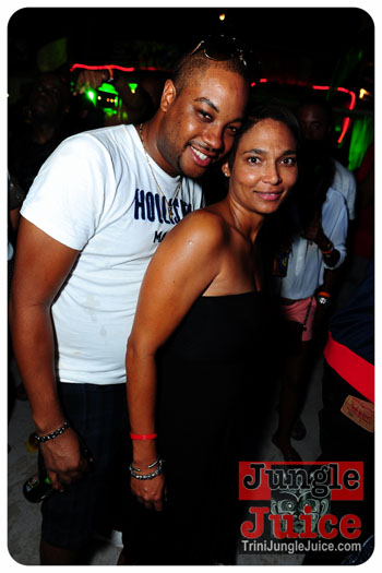 booze_premium_2013_pt1-274