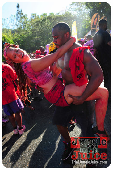 am_bush_2013-215