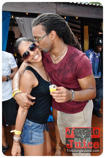 am_premium_2013-087