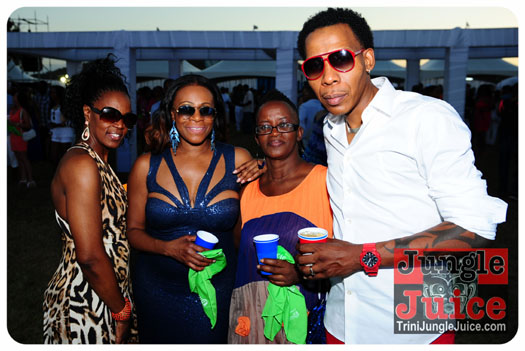 beach_house_carnival_2013_part1-162