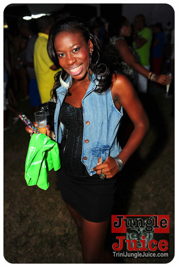 beach_house_carnival_2013_part1-200