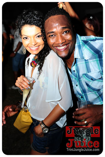 beach_house_carnival_2013_part1-212