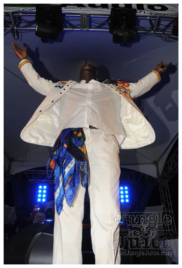 black_to_blue_2013-162