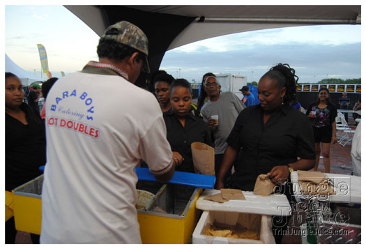 black_to_blue_2013-186