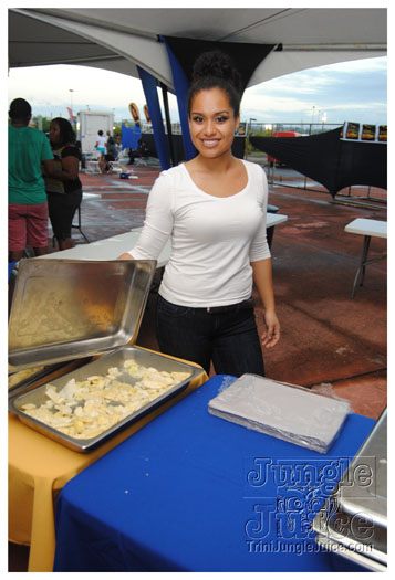 black_to_blue_2013-187