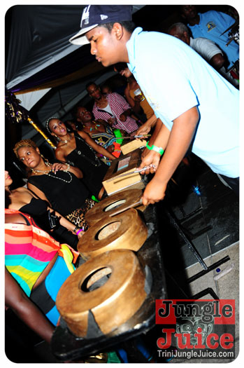 central_bank_all_inclusive_2013-223