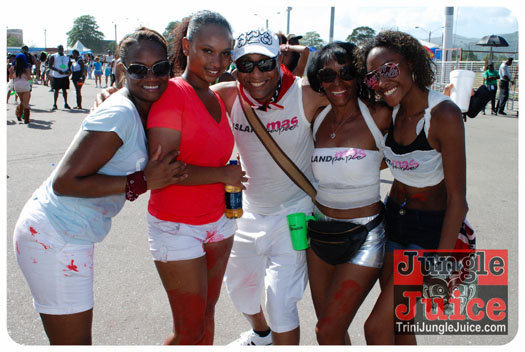 island_people_mas_monday_2013-160
