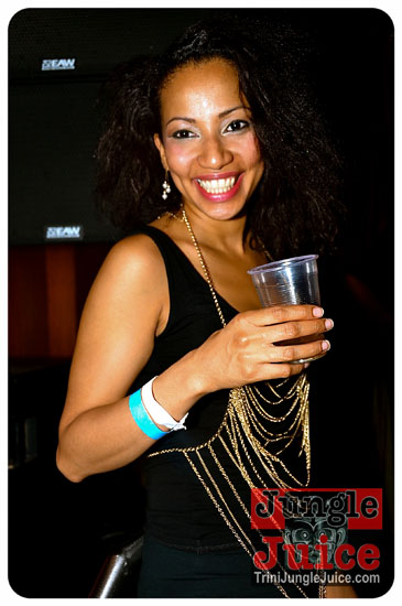 xen_2013-055