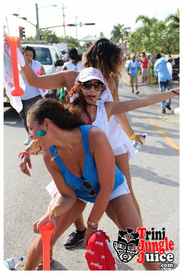 cayman_carnival_2014_part2-157