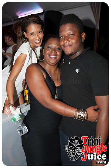 amnesia_ny_2014-054