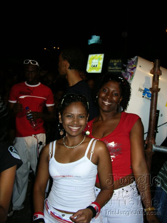 dawn_2006-066