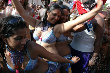 kadooment_day_2006-150