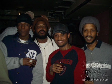 yoyo_feb_2006-33