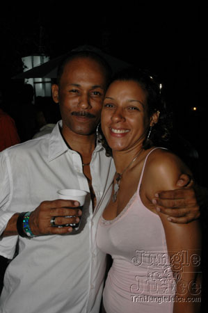 beach_house_carnival_2007-129