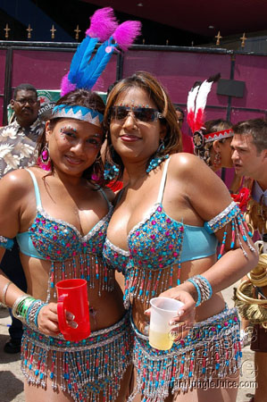 tribe_tue_2007_pt1-300