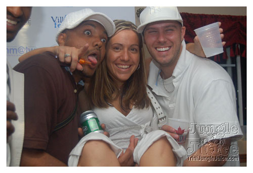xclusv_creamsicle_2007-180