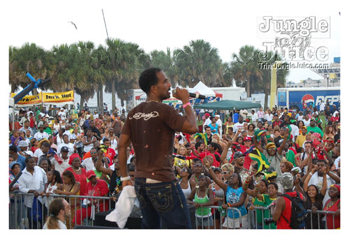 tampabay_carnival_2008_sun-245