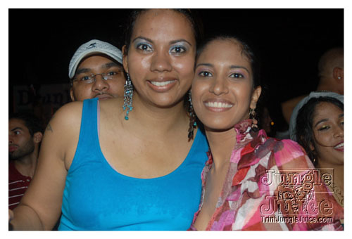 blue_range_cooler_fete_2009-010