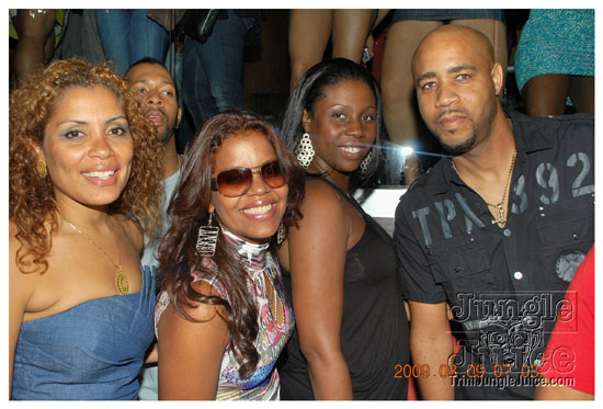 reveiller_aug9-201
