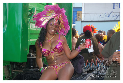 tribe_tue_2009_pt3-234