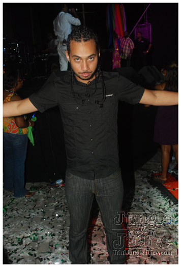 amnesia_2010-273