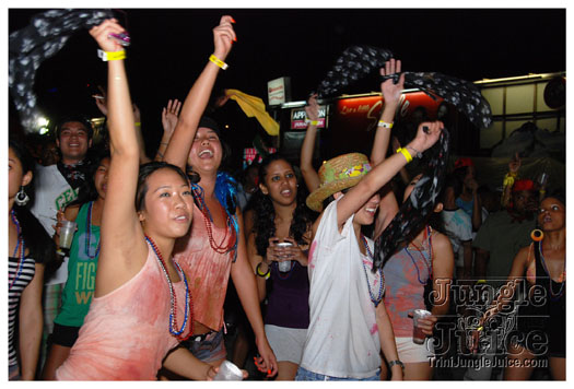 bachanal_jouvert_2010_pt1-234