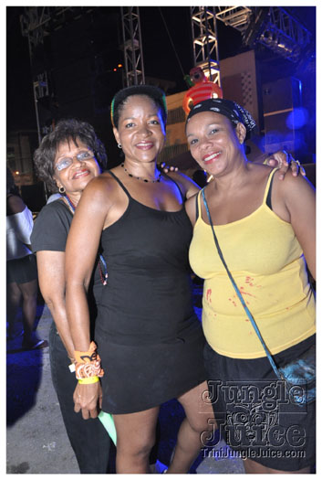 bachanal_jouvert_2010_pt1-268