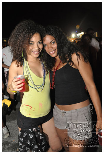 bachanal_jouvert_2010_pt1-279