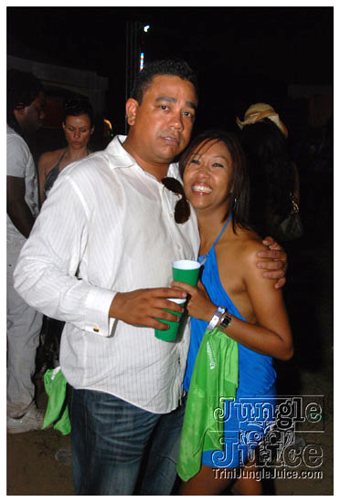 beach_house_carnival_2010_pt2-240