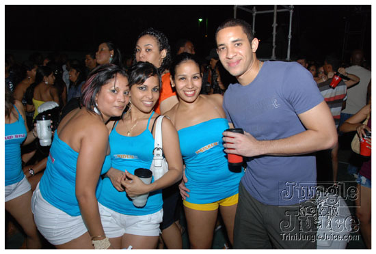 blue_range_cooler_fete_2010-029