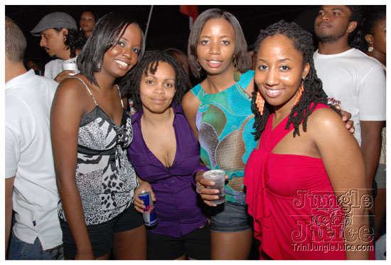 blue_range_cooler_fete_2010-031