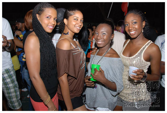 blue_range_cooler_fete_2010-035