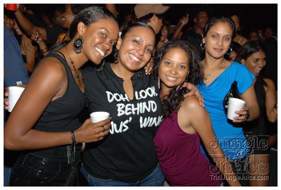 blue_range_cooler_fete_2010-089