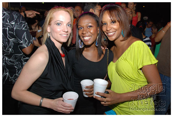 blue_range_cooler_fete_2010-108