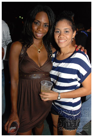 blue_range_cooler_fete_2010-110