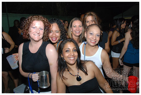 blue_range_cooler_fete_2010-145