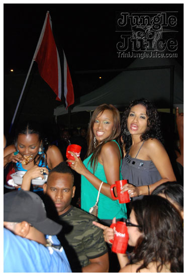 blue_range_cooler_fete_2010-188